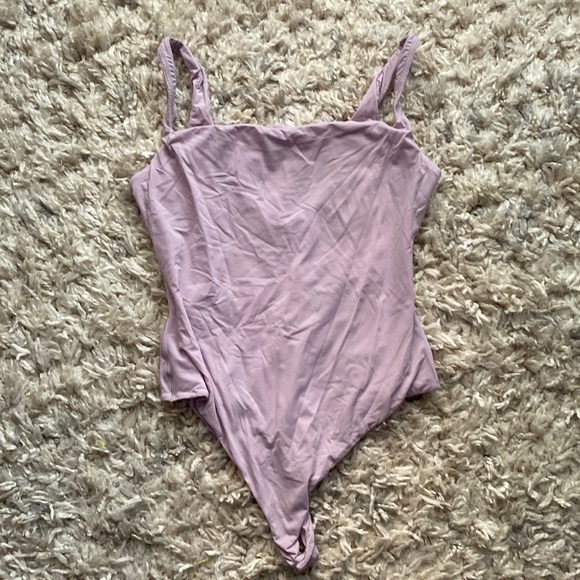 SKIMS Tops - Skims bodysuit